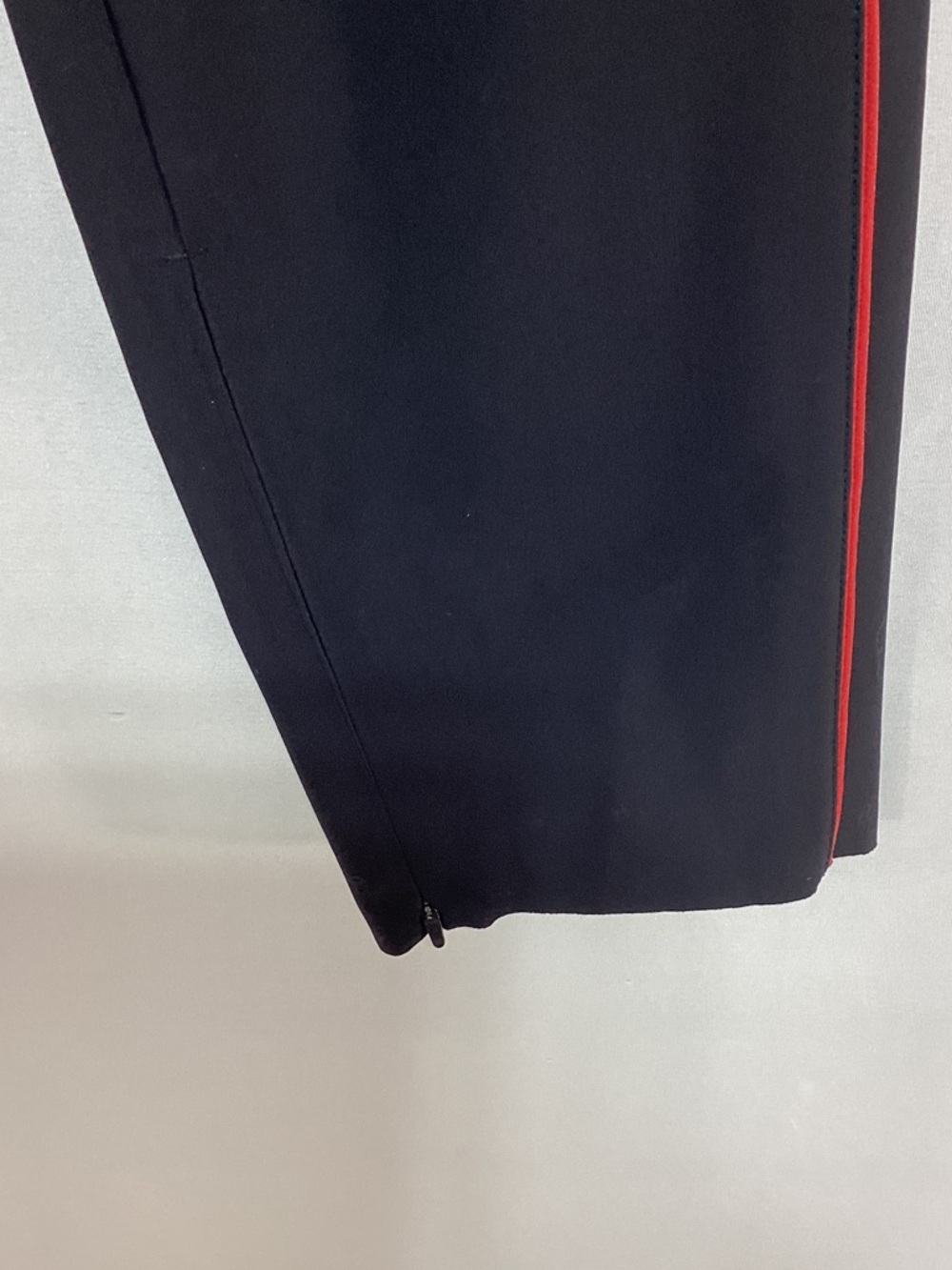 NWT Athleta Stellar Novelty Trouser size 10 black with red stripe - Picture 4 of 11
